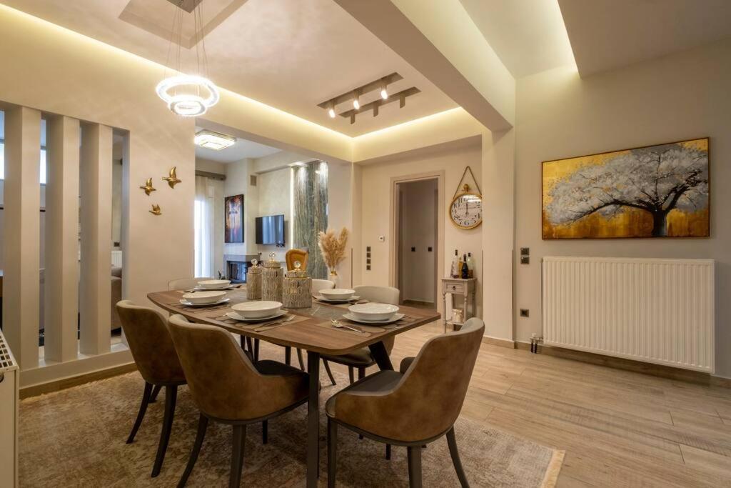 Maison De Luxx A10, Cozy Apartment With Garden In Larissa Bagian luar foto